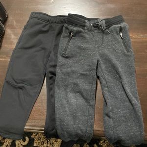 Old Navy gently worn boys sweatpants xs (5)